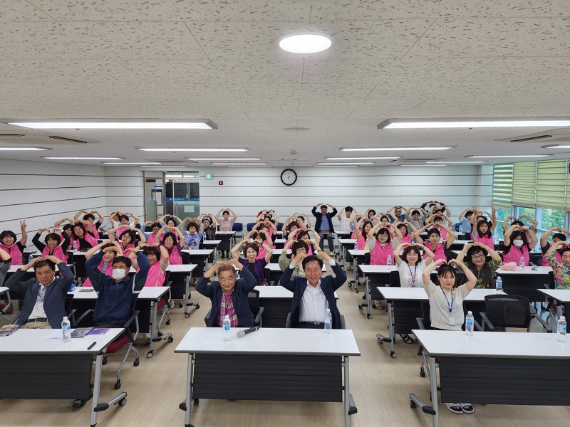 0619 안동시노인종합복지관에서 민선8기 공감과 소통의 장 열려 (1).jpg